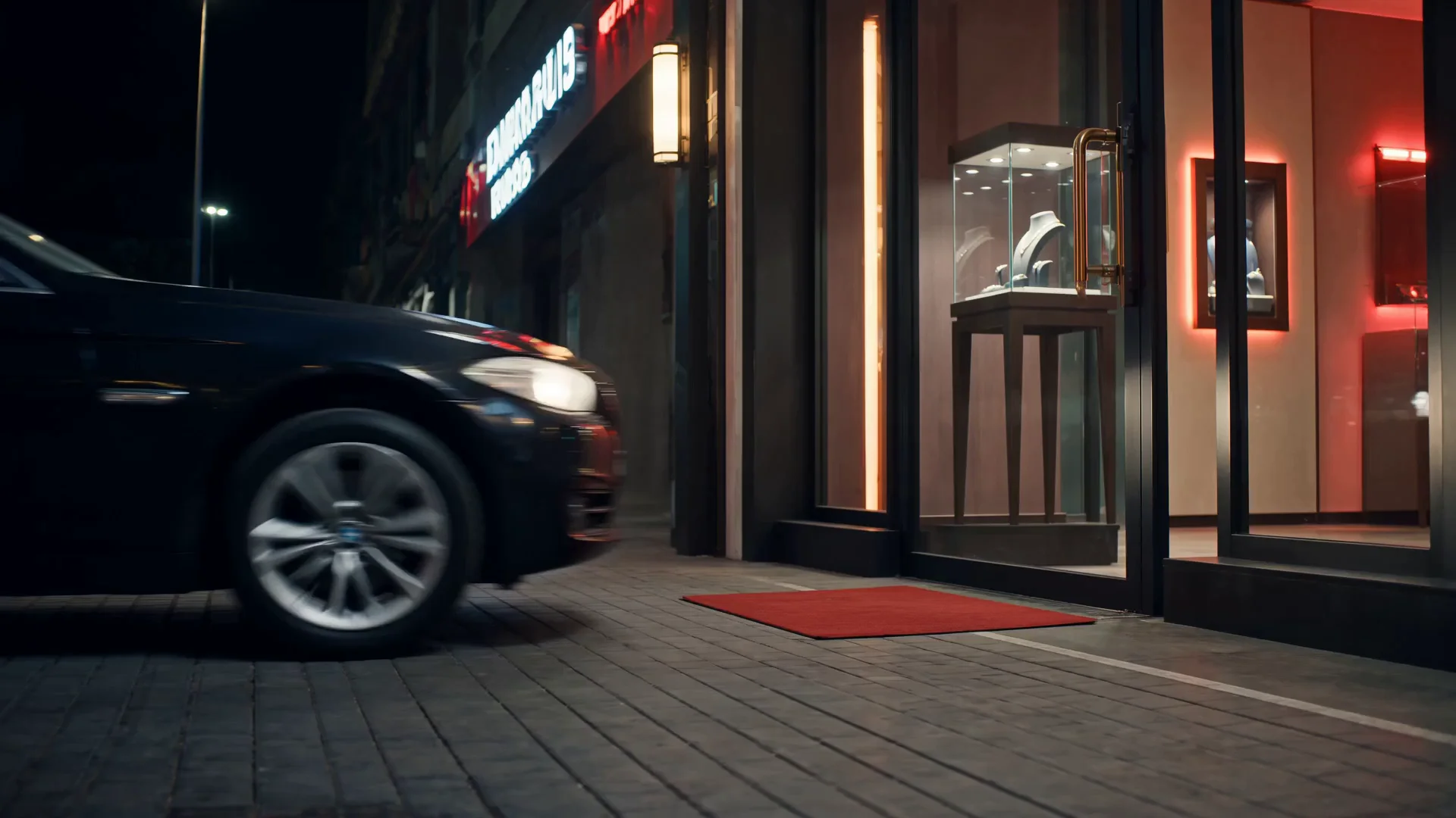 Create Cinematic Heist Video from Static Images
